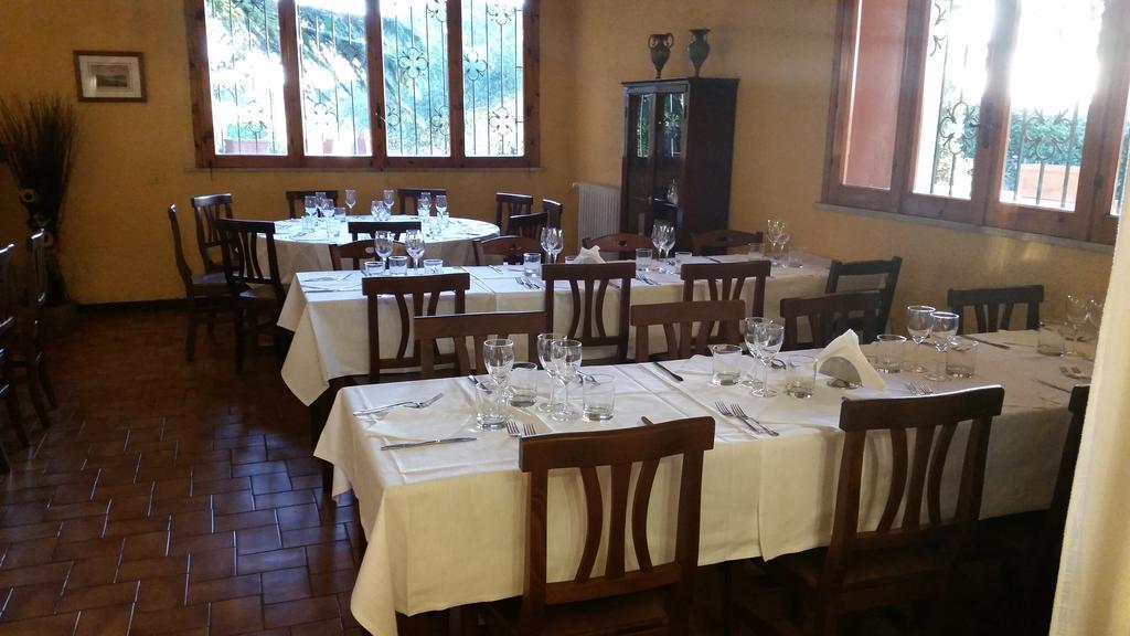 Hotel Villa Maria Luigia 弗拉斯卡蒂 外观 照片