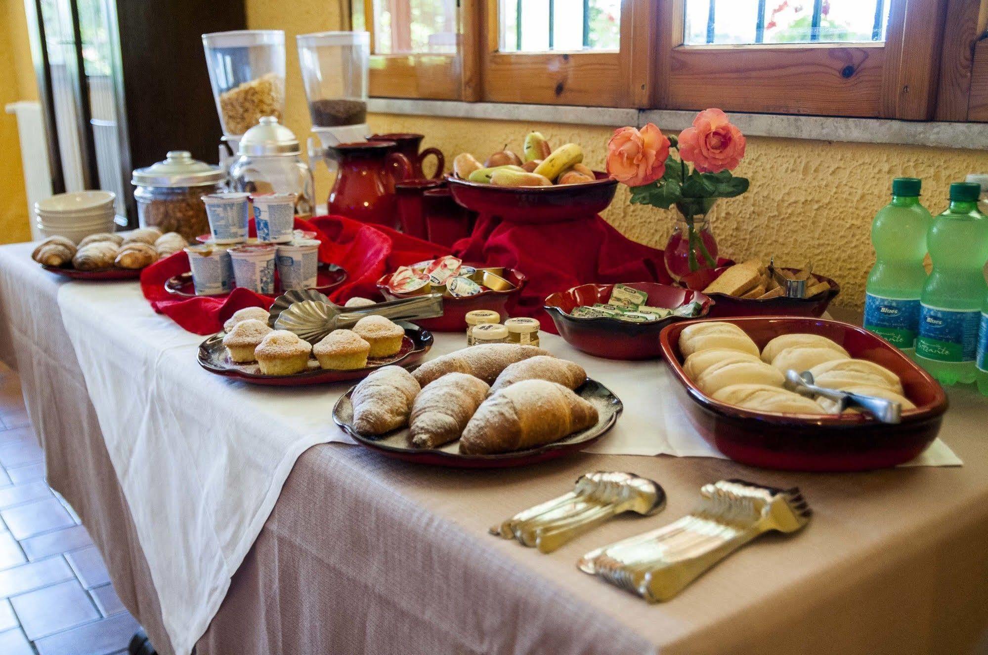 Hotel Villa Maria Luigia 弗拉斯卡蒂 外观 照片