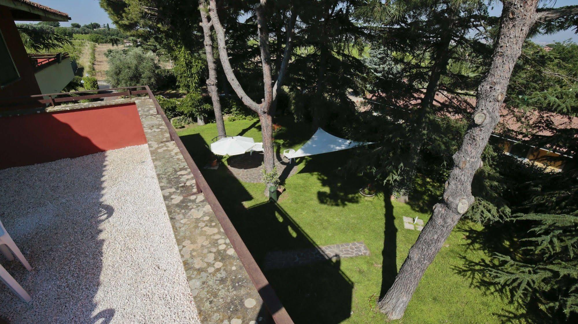 Hotel Villa Maria Luigia 弗拉斯卡蒂 外观 照片